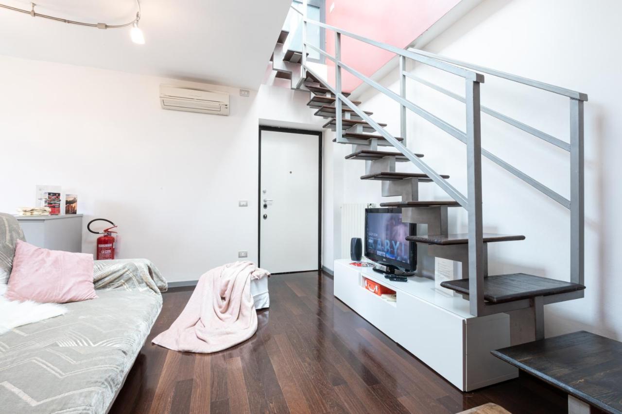Sempione Split-Level Terrace Apartment - Top Collection Mediolan Zewnętrze zdjęcie