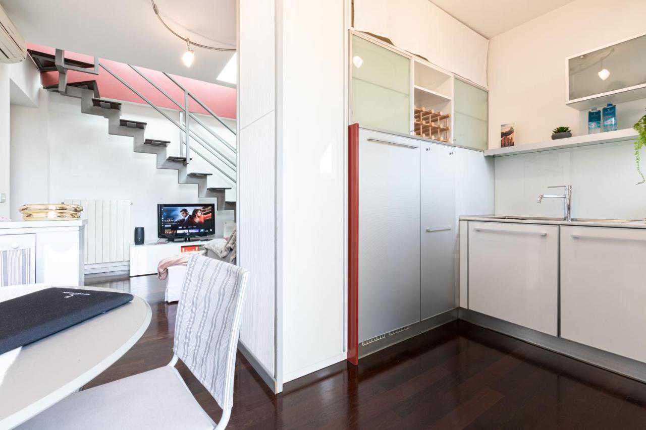 Sempione Split-Level Terrace Apartment - Top Collection Mediolan Zewnętrze zdjęcie